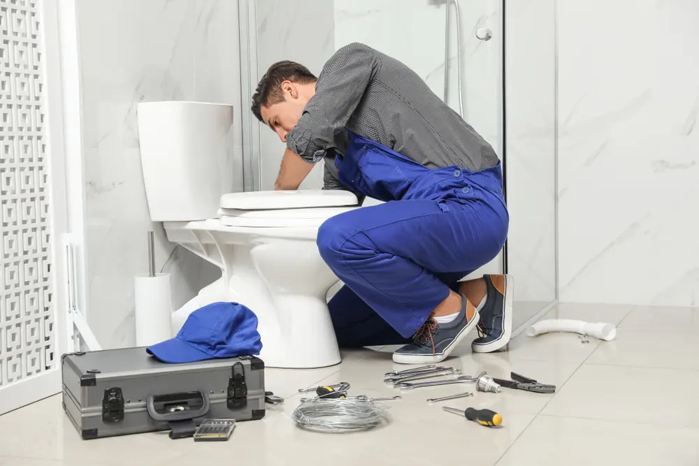 Toilet Repair in Hypoluxo